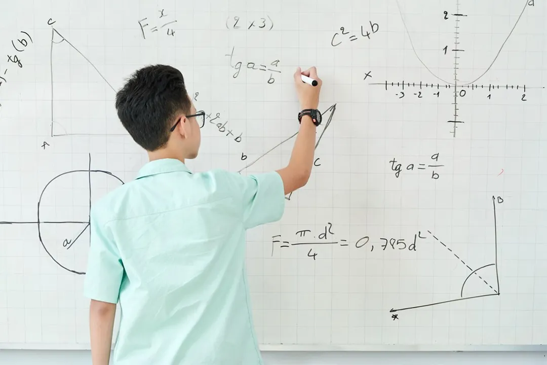 Secondary math tutor Hougang